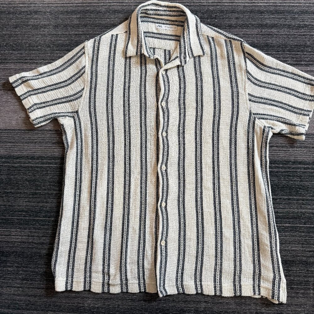 Zara Black and Cream Striped Casual Button Down Shirt